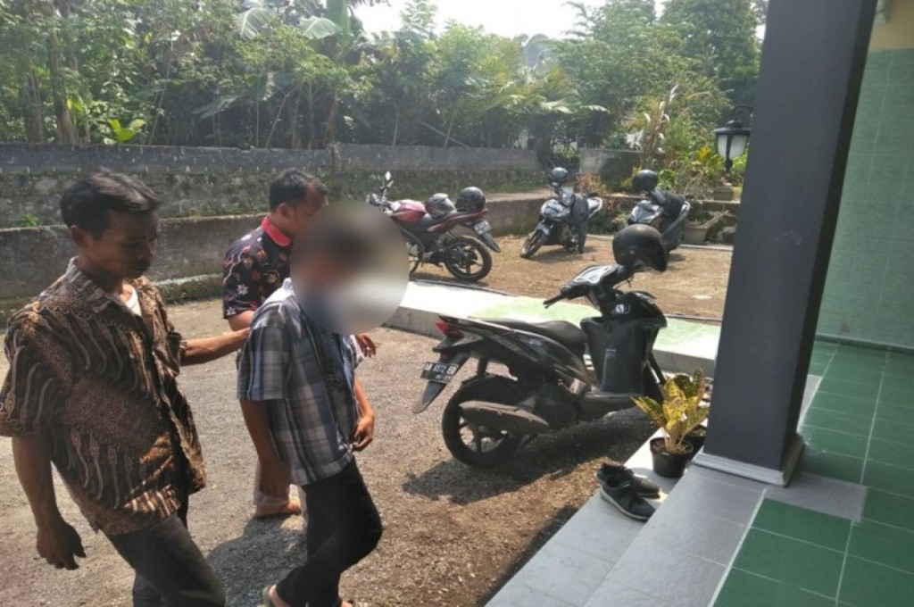 kekerasan anak