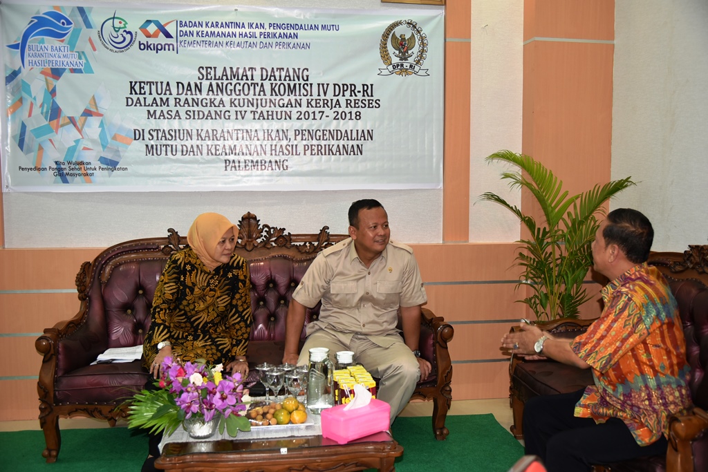 Komisi IV Minta Perwakilan SKIPM di Bandara Tetap Dioperasikan