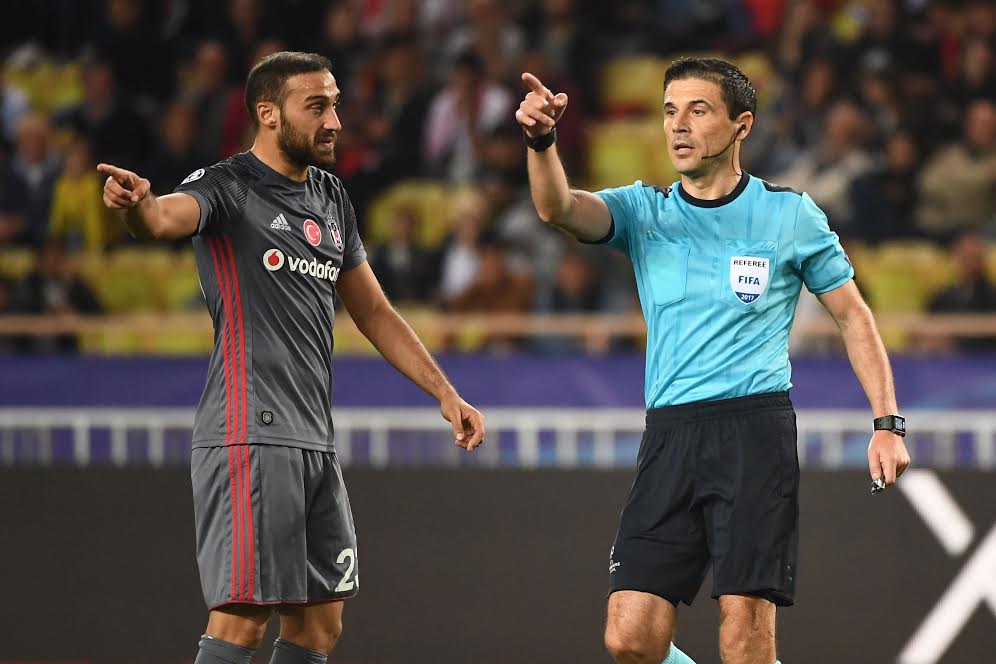 Wasit Serbia Pimpin Final Liga Champions 2017--2018