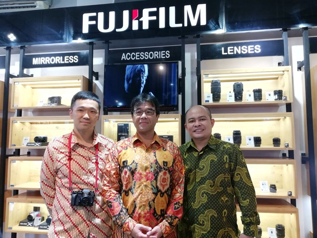 Fujifilm Corner Demi Gaet Komunitas Fotografer Yogyakarta
