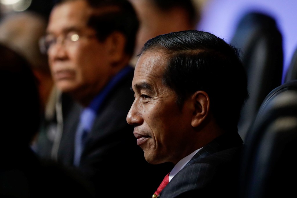 Melalui Telepon, Presiden Joko Widodo Ucapkan Selamat ke Mahathir