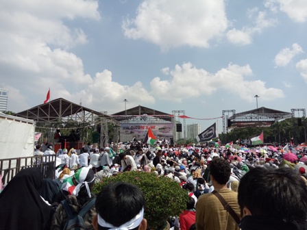 Massa Bela Palestina Tuntut PBB Tegas soal Trump
