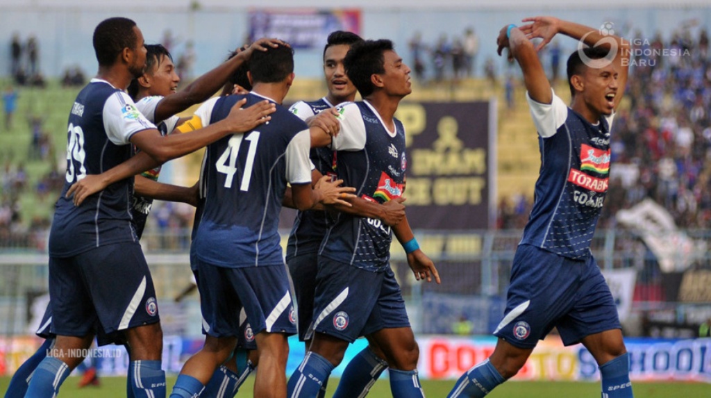 Arema Terpuruk, Manajemen Beri Ultimatum