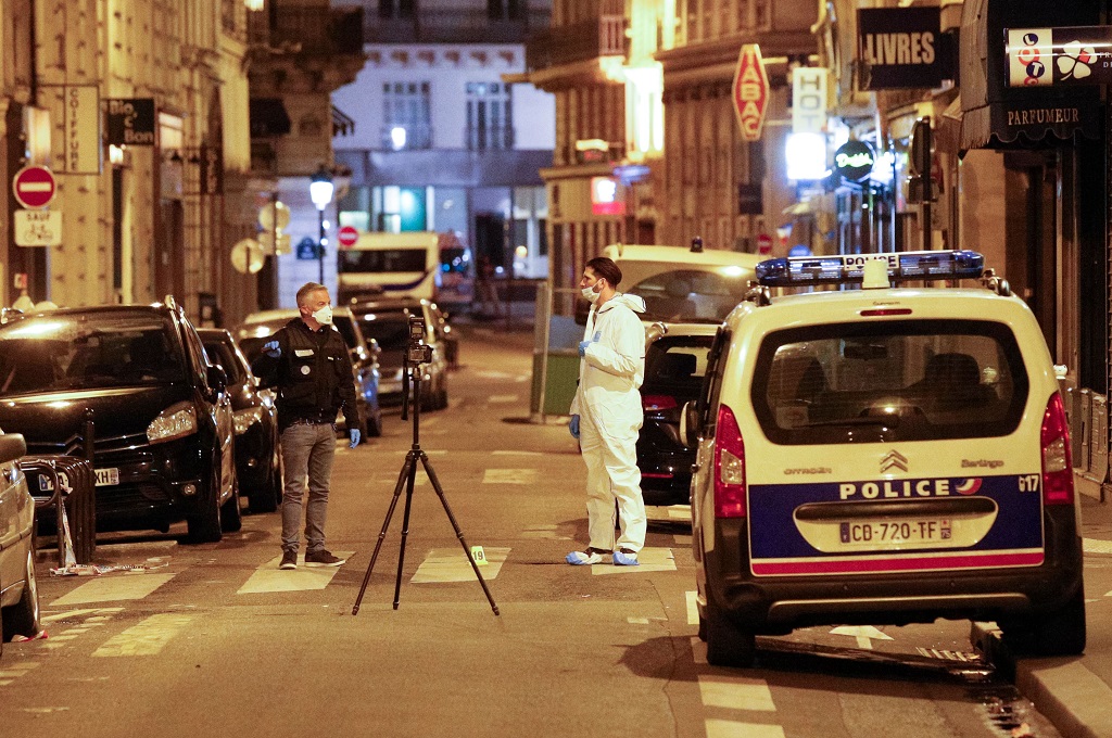 ISIS Klaim Penusukan Lima Orang di Paris