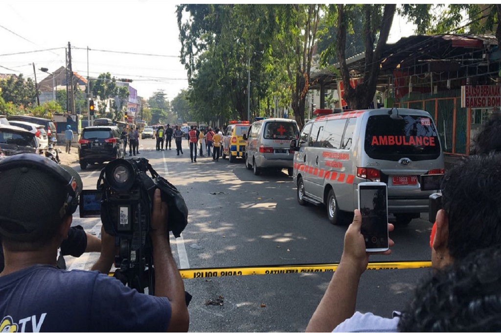 Tukang Becak Jadi Korban Ledakan di Surabaya