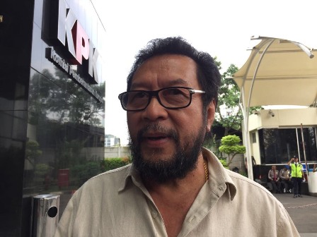 Yorrys Raweyai Diperiksa KPK