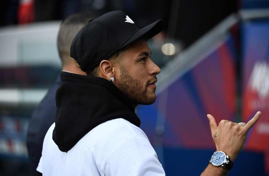 Neymar Lelah jadi Korban Rumor Transfer