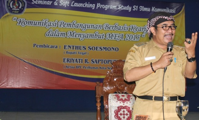 Dokter Nyatakan Penyebab Kematian Bupati Tegal Serangan Jantung