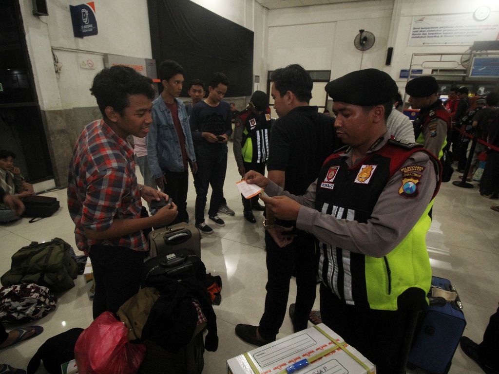 KAI Madiun Perketat Pemeriksaan Penumpang di Stasiun