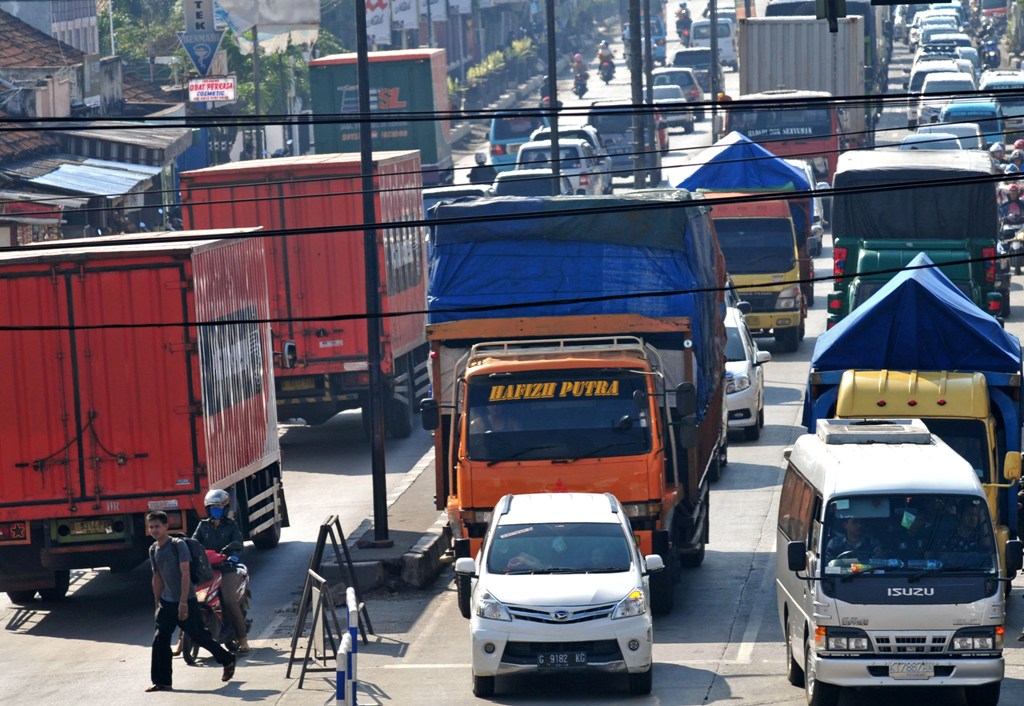 Angkutan Barang Dibatasi Mulai 12 Juni