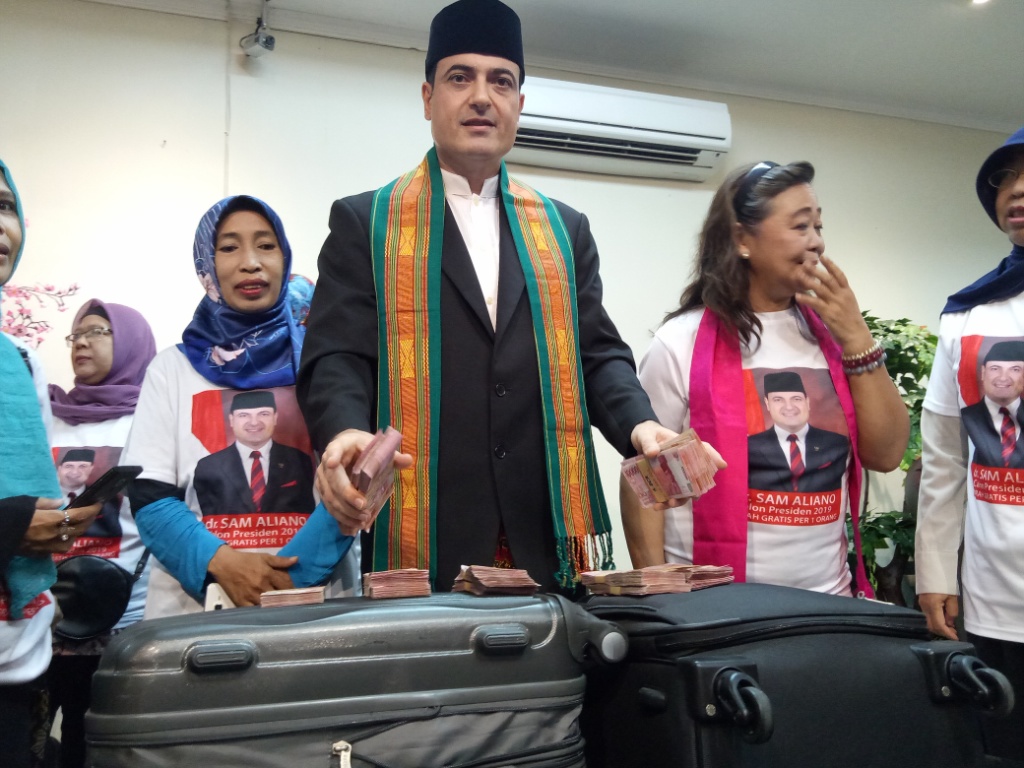 Sam Aliano Telah Merapat ke 4 Partai