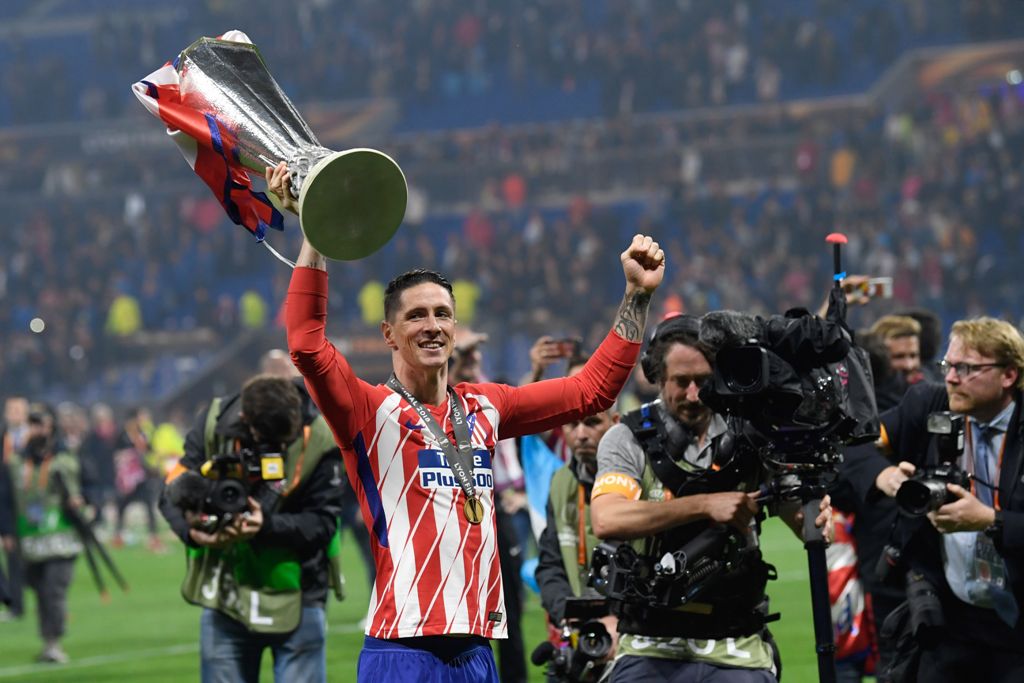 Trofi Liga Europa, Kado Perpisahan Manis untuk Torres
