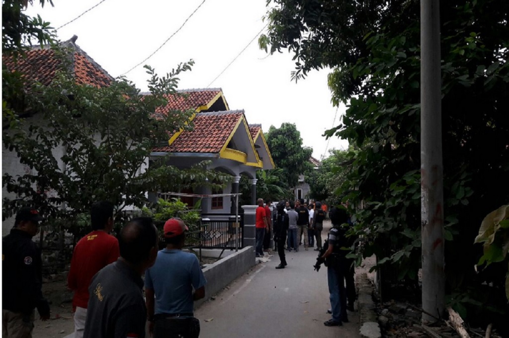 Terduga Teroris di Cirebon Tempati Rumah Pelaku Bom Thamrin