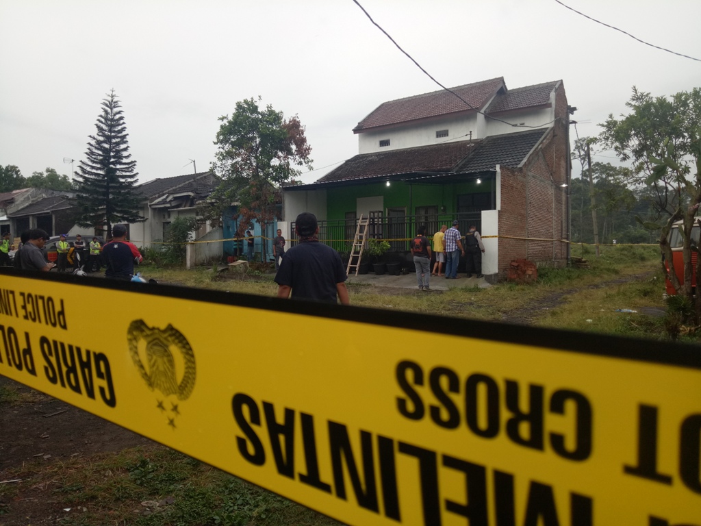 Rumah Dua Terduga Teroris di Sidoarjo Digeledah