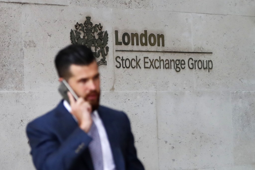 Indeks FTSE-100 Inggris Ditutup Melonjak 0,70%