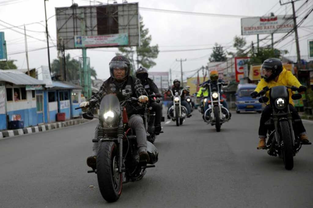 Riding saat Puasa? Perbanyak Air Putih saat Sahur