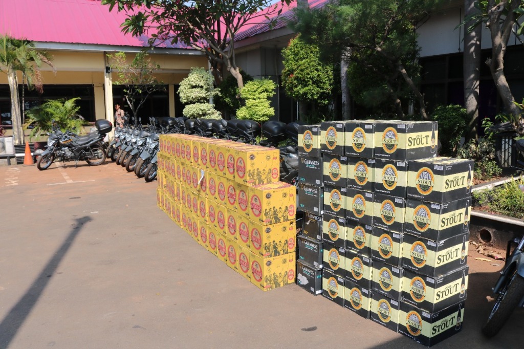 minuman beralkohol