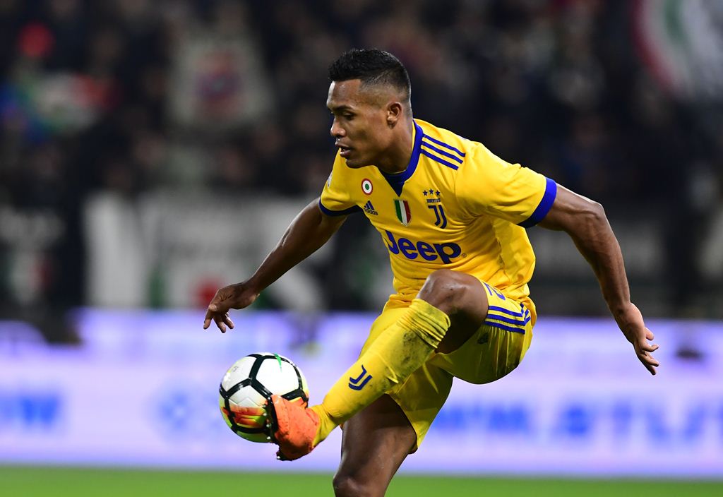 United Siap Umumkan Perekrutan Bek Kiri Juventus
