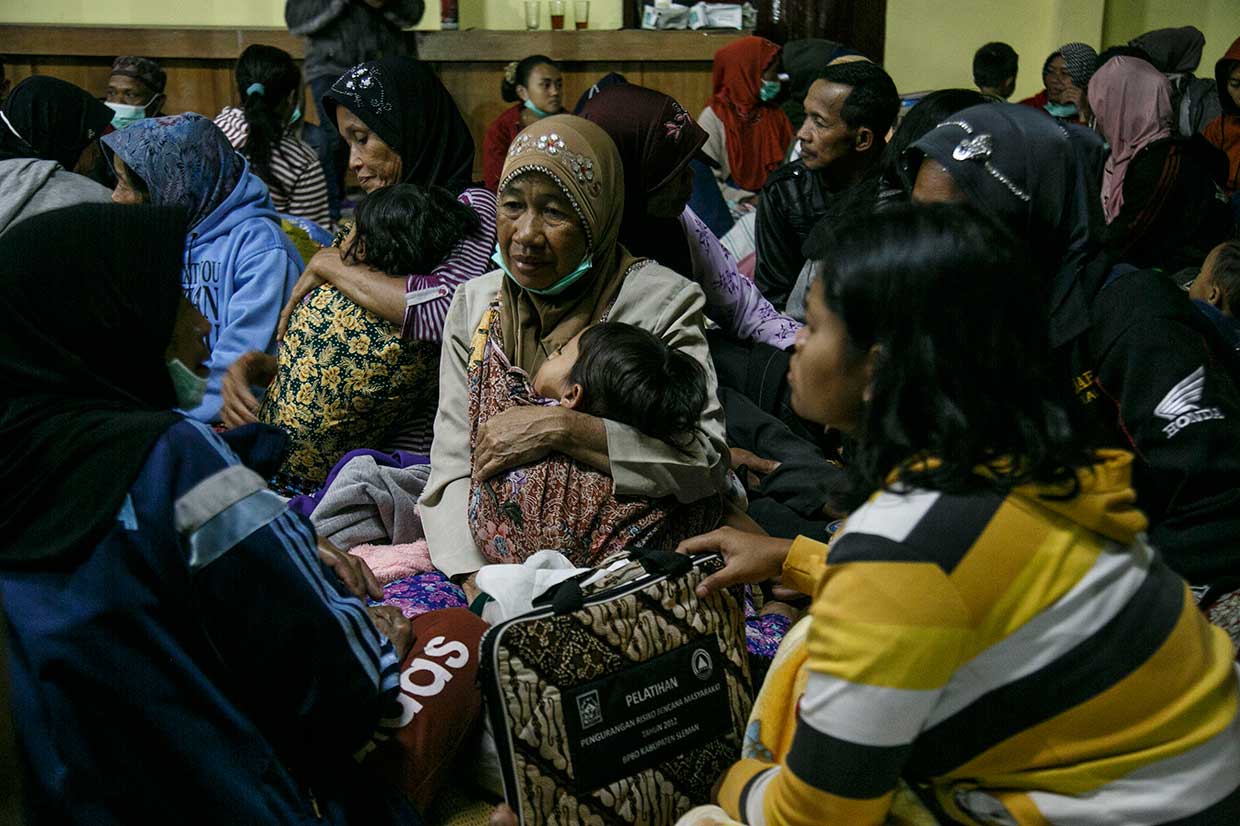 Puluhan Warga Lereng Merapi Masih Mengungsi