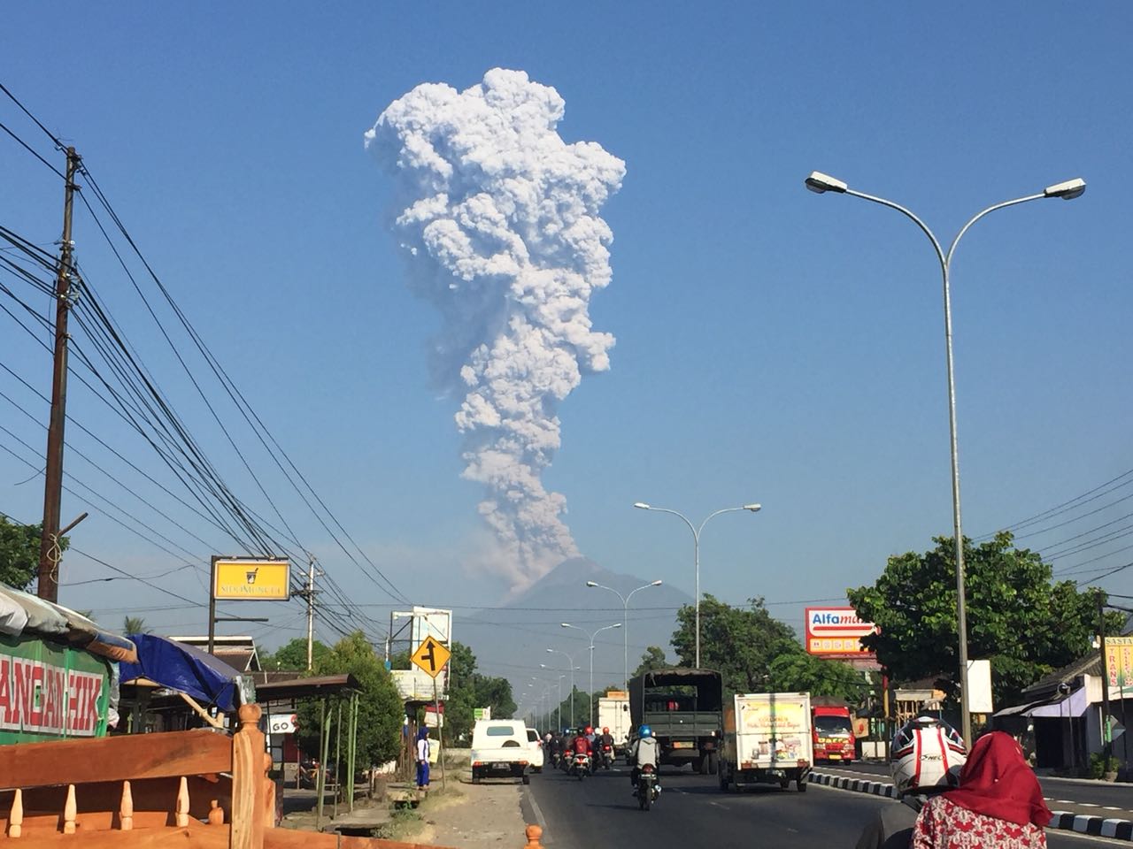 Warga Lereng Gunung Merapi Belum Perlu Mengungsi