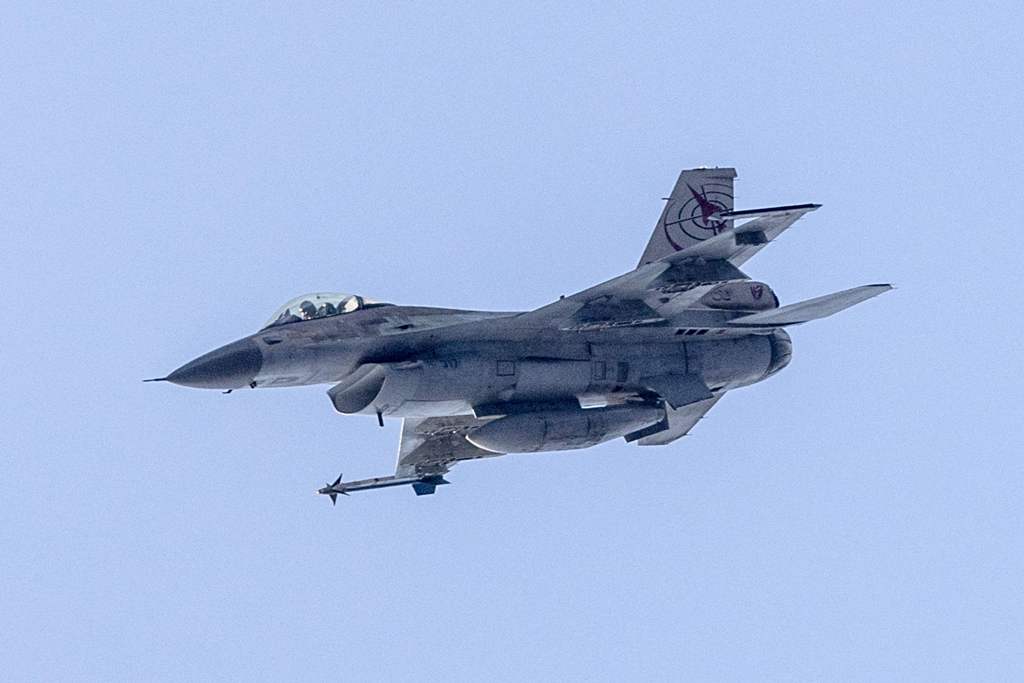 Jet Tempur Israel Tembak Kapal Perang Hamas