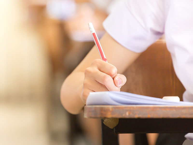 Pelatihan Organisasi di Luar Sekolah Harus Diawasi