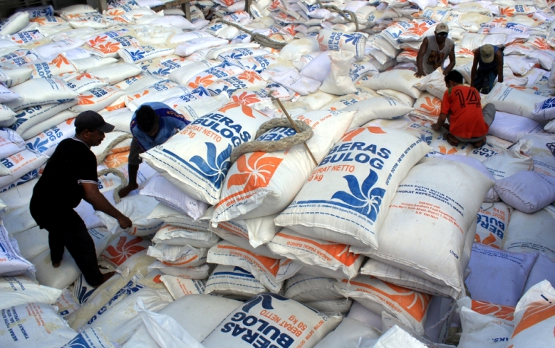 79% Beras Impor Dominasi Bulog Subdrive Karawang