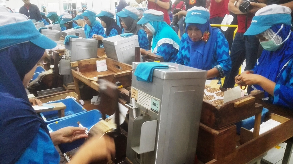 Konsistensi Pemerintah Ciptakan Persaingan Industri Rokok Sehat