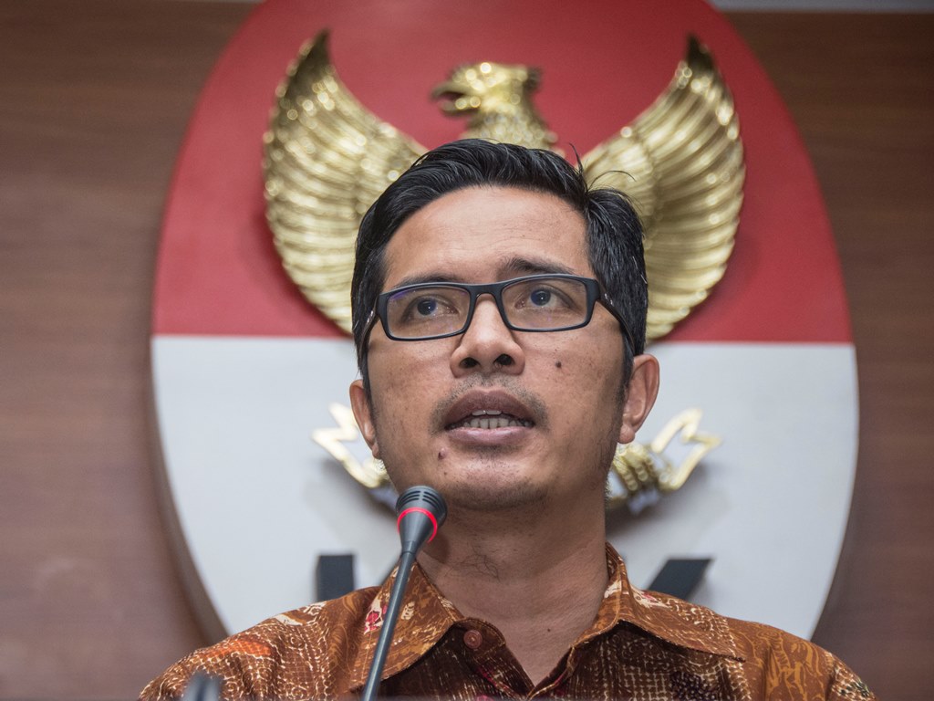 KPK Perpanjang Penahanan Tersangka Suap Wali Kota Kendari