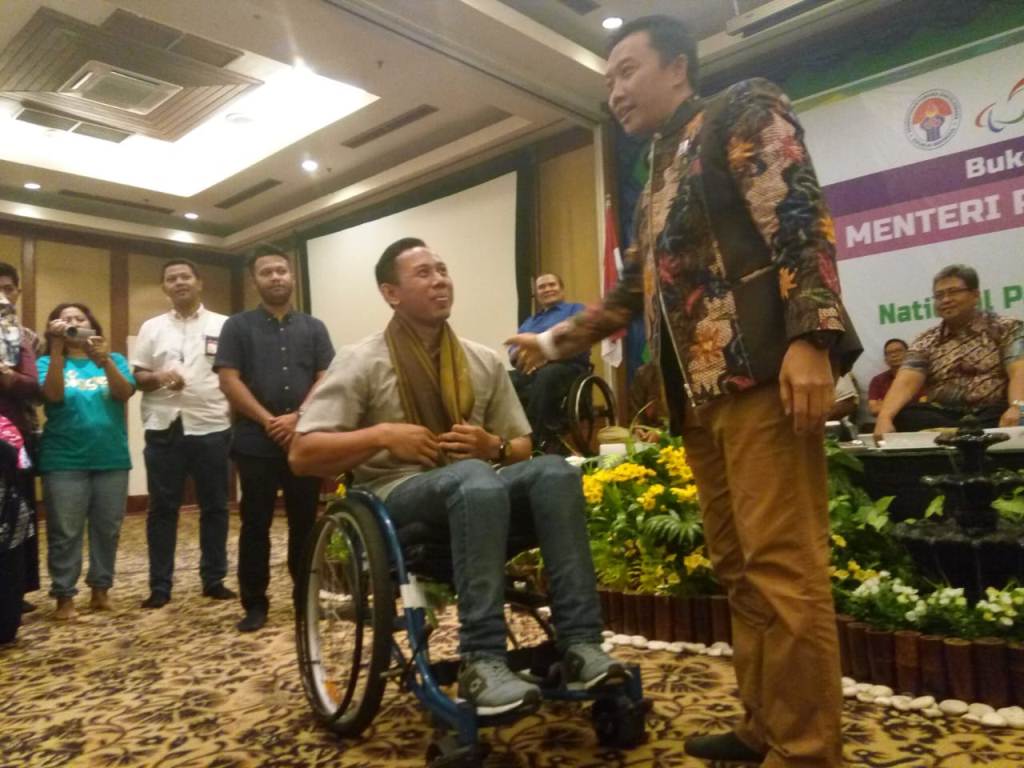 Gelar Buka Bersama, Menpora Bakar Semangat Atlet Asian Para Games 2018