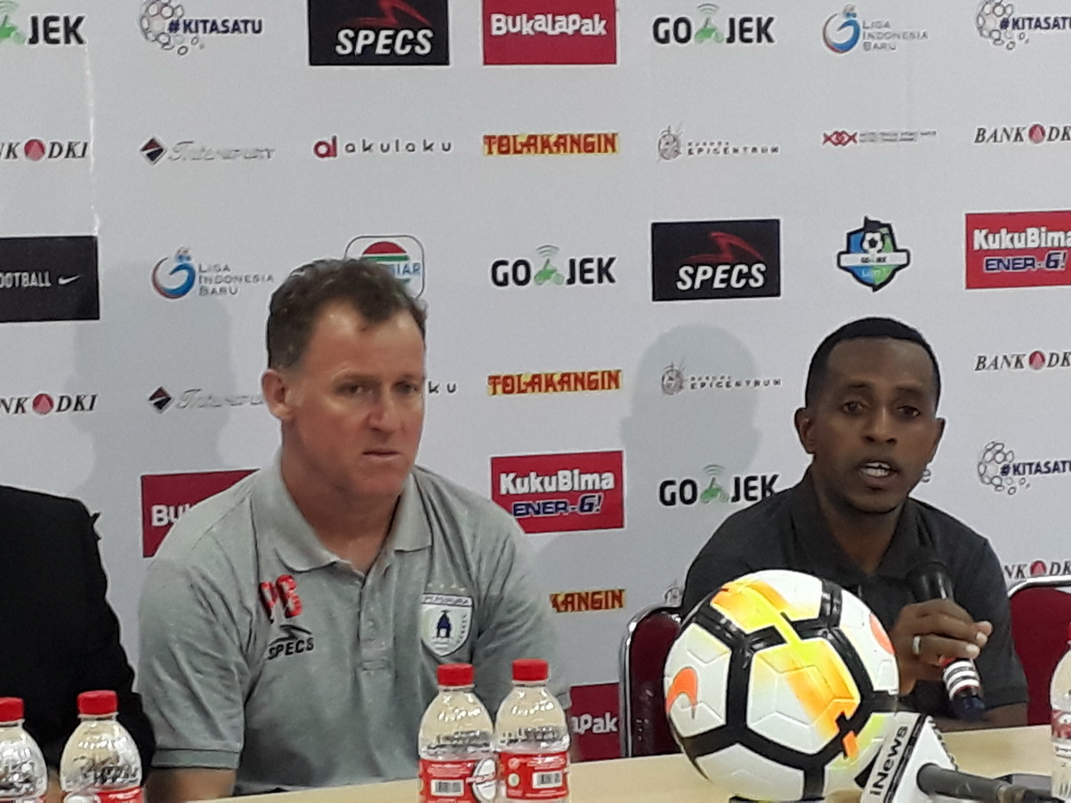 Pelatih Persipura Geram Lihat Gaya Ekspresif Teco