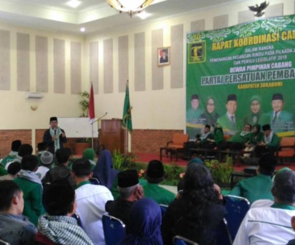 Kampanye di Sukabumi, Emil Minta Parpol Kerja Keras