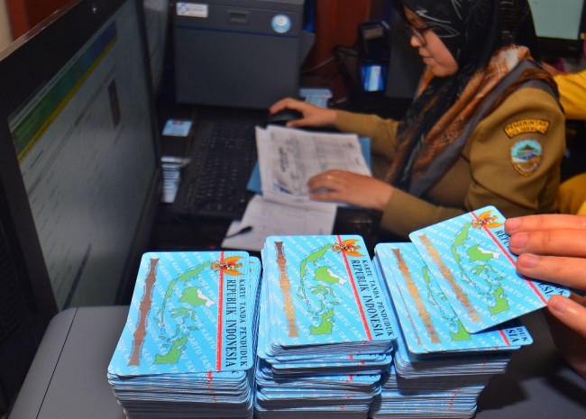 KTP-el Tercecer di Bogor Barang Bukti Kasus Korupsi