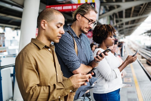Banyak Konsumen Mencari <i>Brand</i> Ternama di Penjualan <i>Online</i>