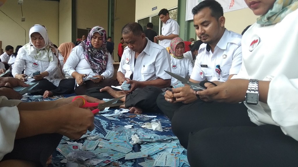 KTP-el Tercecer, Mendagri Mengaku Salah