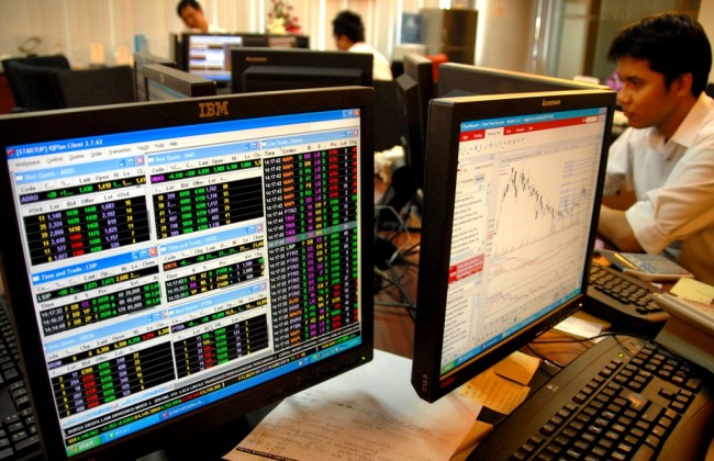 JCI Drops 0.46 Percent