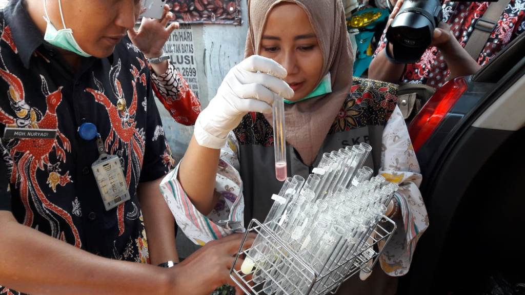 Makanan Digerogoti Tikus Masih Dijual di Tegal