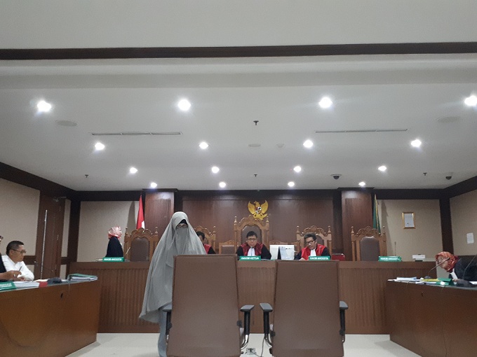 Yulianis Sebut tak Ada Aliran Uang ke Anas Urbaningrum