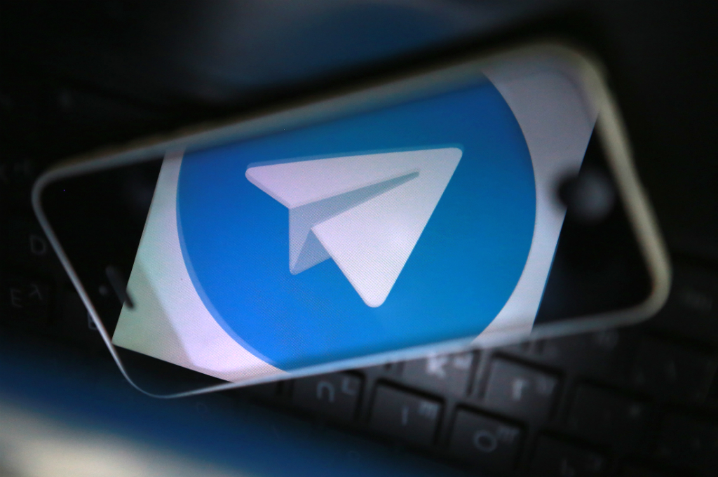Abaikan Kremlin, Apple Dukung Telegram