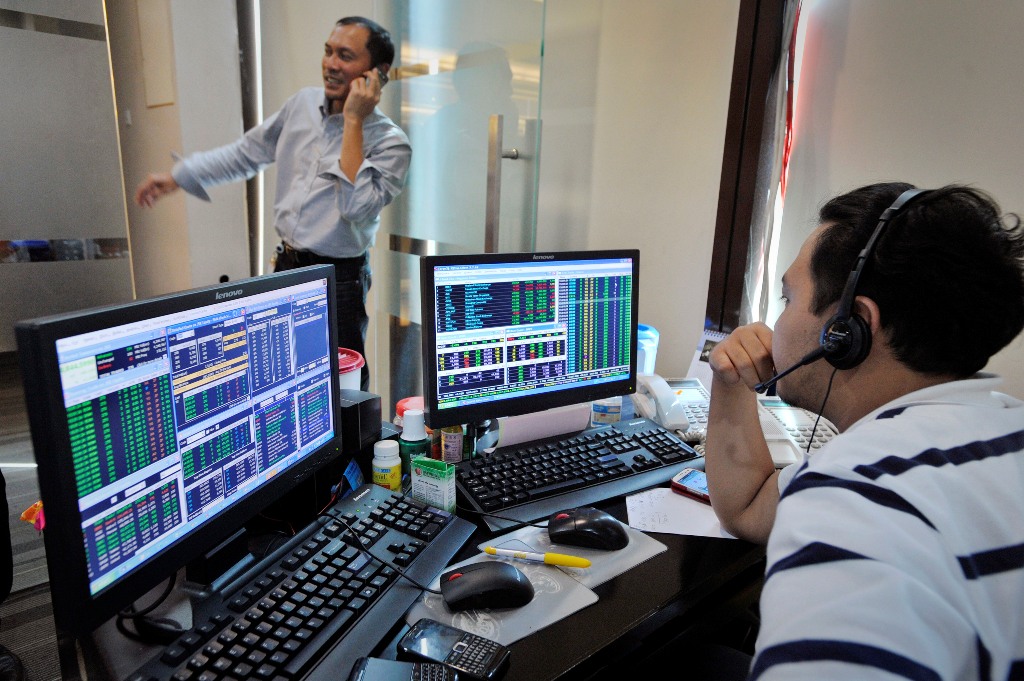 IHSG Terus Melaju hingga Sesi Siang
