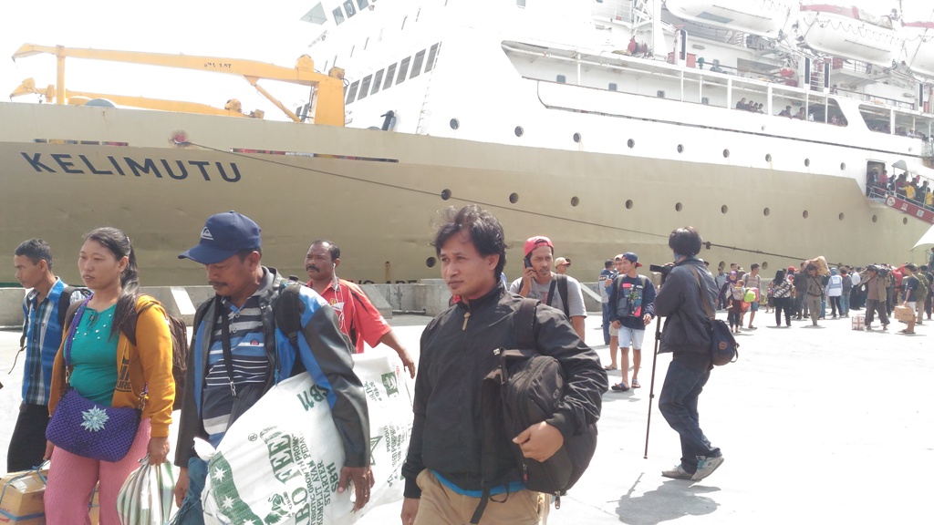 Arus Mudik di Pelabuhan Tanjung Emas Mulai Terasa