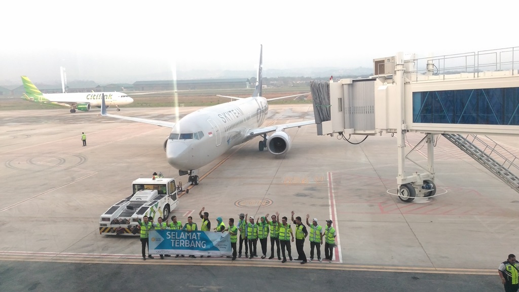 Perdana, Terminal Baru Bandara Ahmad Yani Terbangkan Garuda