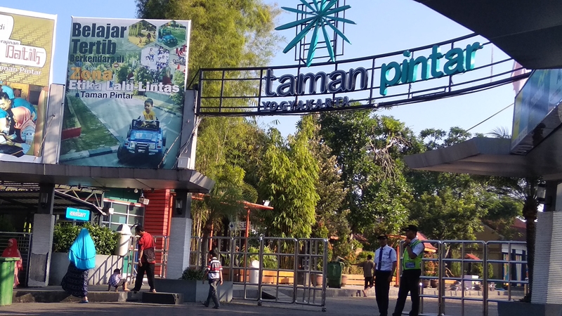 Wisata Taman Pintar Yogyakarta Dibuka hingga Malam