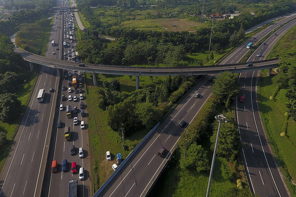 Lebih 1,4 Juta Orang Pemudik Diprediksi Padati Tol
