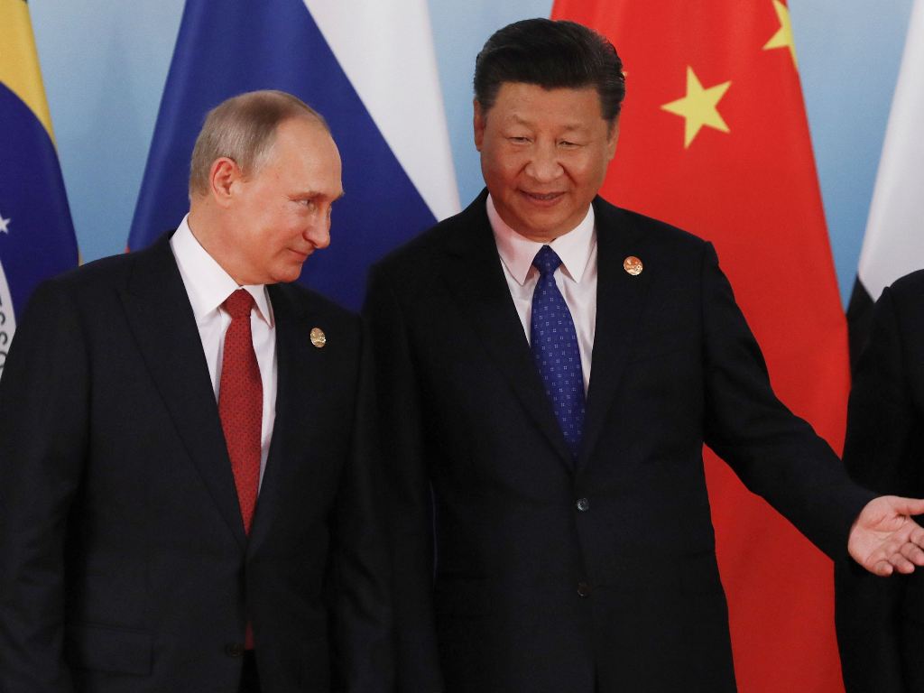 Putin Tunjukkan Pamer Kedekatan Hubungan dengan Xi Jinping