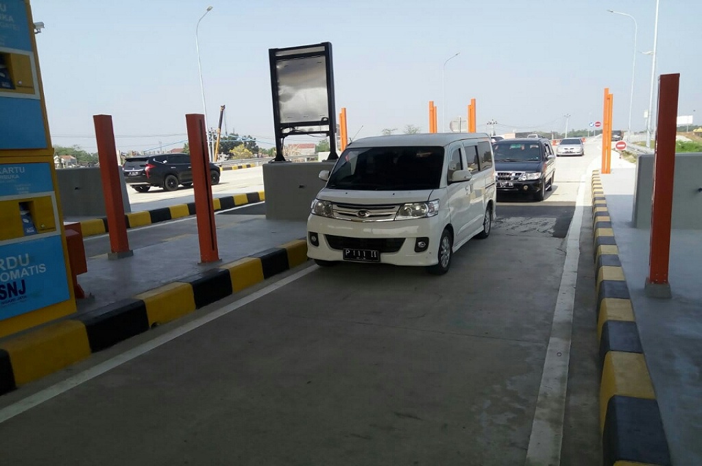 Ingat! Masuk Tol Solo-Ngawi tak Perlu Gunakan e-Toll