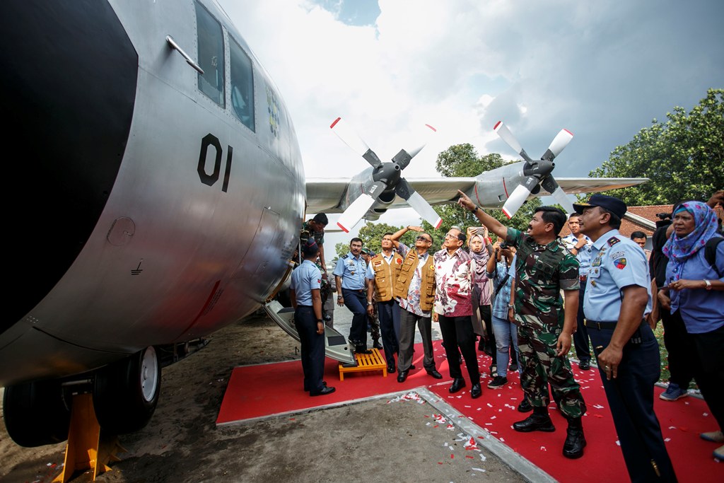 Menhan Bantah akan Beli Hercules Tipe J