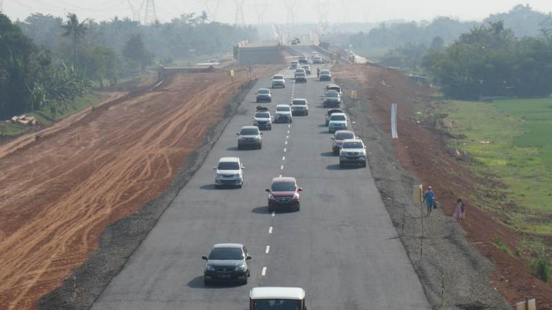 Pemudik di Tol Fungsional Naik 100 Persen