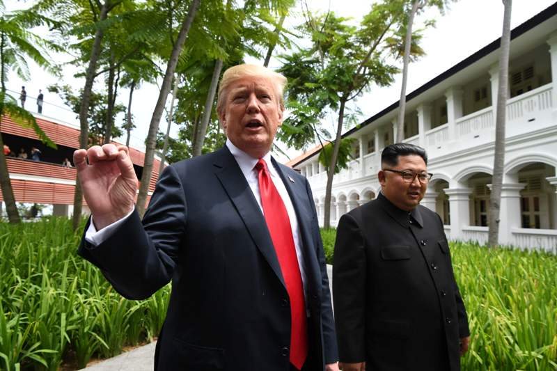 Pertemuan Usai, Trump dan Kim Jong-un akan Tandatangani Dokumen
