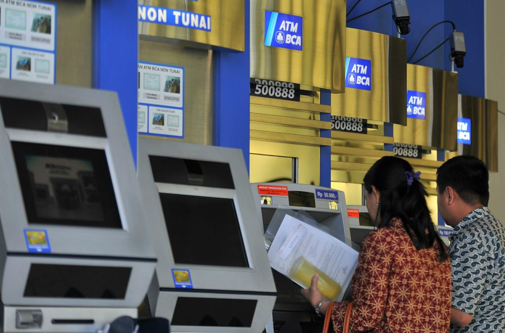 Tarik Tunai Tanpa Kartu, Kok Bisa?